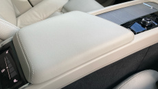 Volvo XC60 2.0 B4D Plus Dark 5dr AWD Geartronic Diesel Estate